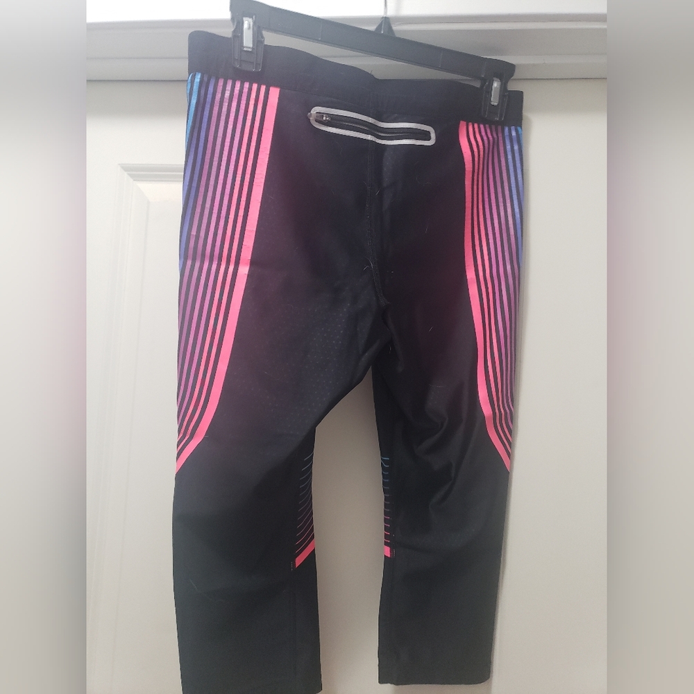Women | Nike Cropped Running Leggings - Picture 3 of 5